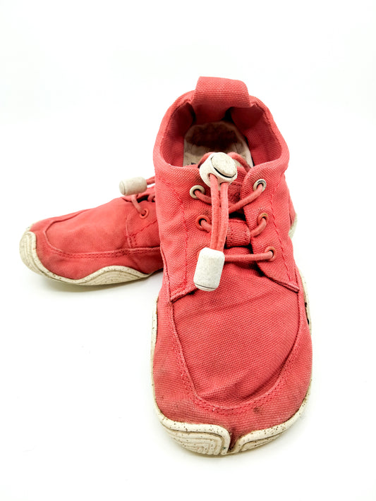 Punaiset, Tanuki たぬき - Japanilaiset paperi kengät